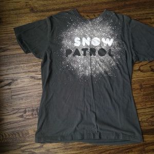 90s Snow Patrol Band Tshirt - Textured- Size Large
